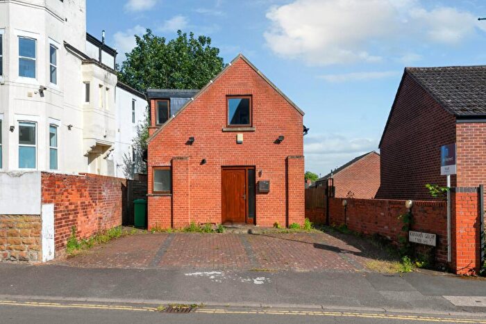 4 Bedroom Detached House To Rent In Kanman Court, Arboretum, Nottingham, NG7