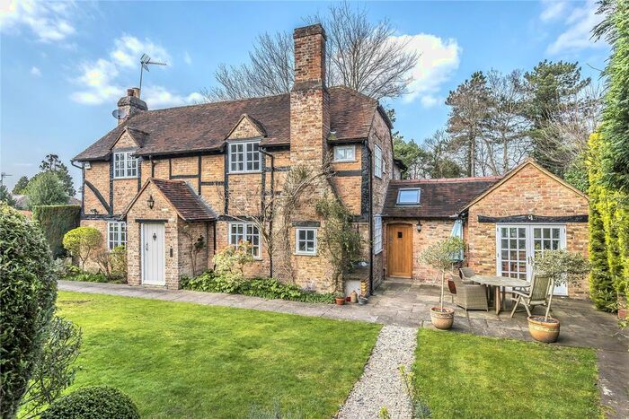 4 Bedroom Detached House To Rent In Priory Road, Sunningdale, Berkshire, SL5