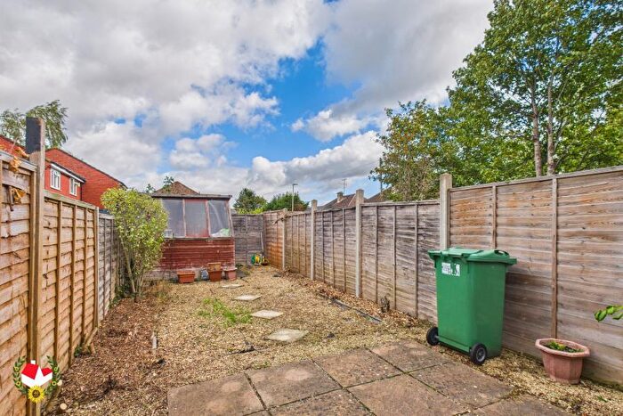 2 Bedroom End Of Terrace House To Rent In Sisson Road, Longlevens, Gloucester, GL2