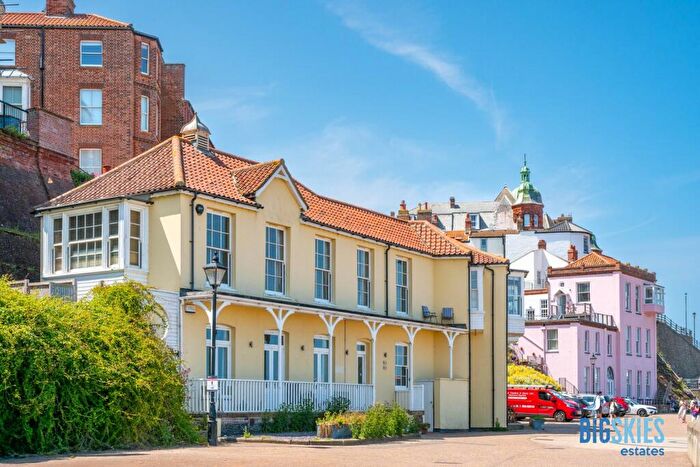 2 Bedroom Apartment For Sale In Promenade, Cromer, NR27