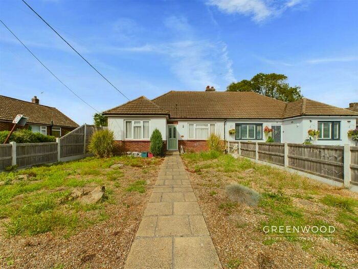 2 Bedroom Semi-Detached Bungalow To Rent In Colchester Road, Weeley, Clacton-On-Sea, CO16