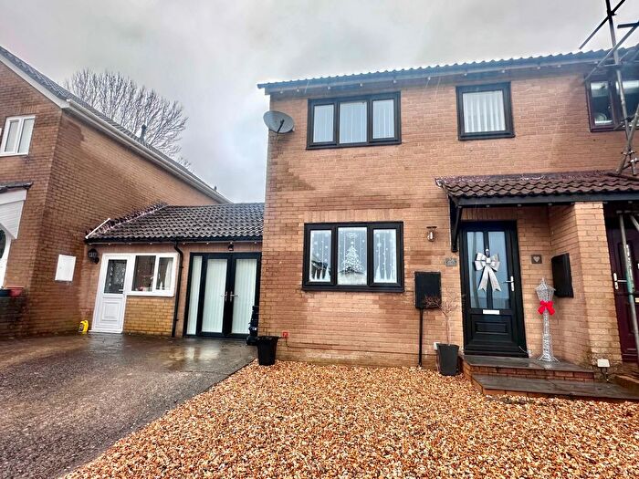 3 Bedroom Semi Detached House For Sale In Heol Castell Coety, Bridgend, CF31