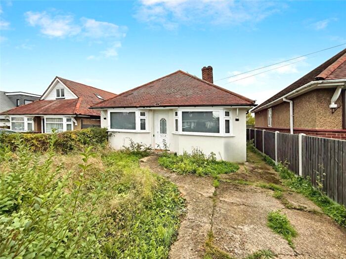 3 Bedroom Bungalow For Sale In St. Andrews Crescent, Windsor, Berkshire, SL4