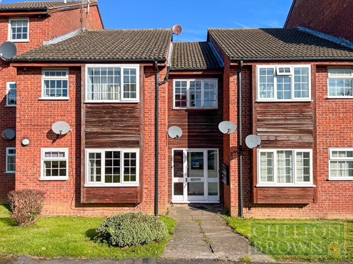 Studio To Rent In St. Peters Close, Daventry, Northamptonshire, NN11