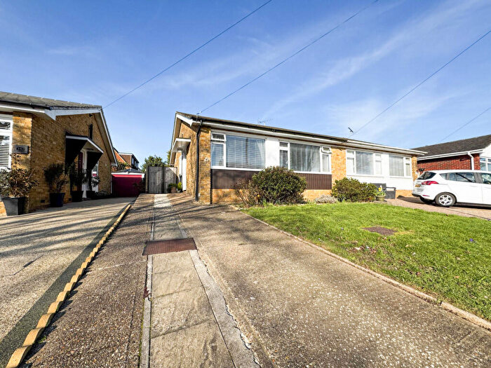 2 Bedroom Semi-Detached Bungalow For Sale In Dering Crescent, Leigh On Sea, SS9