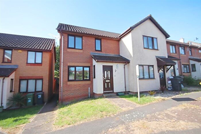 2 Bedroom End Of Terrace House To Rent In Greene View, Braintree, CM7