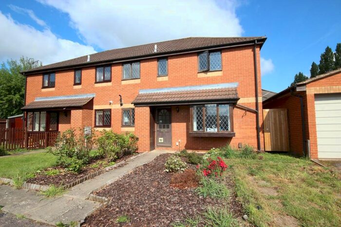 2 Bedroom Cluster House To Rent In Astwood Drive, Flitwick, MK45