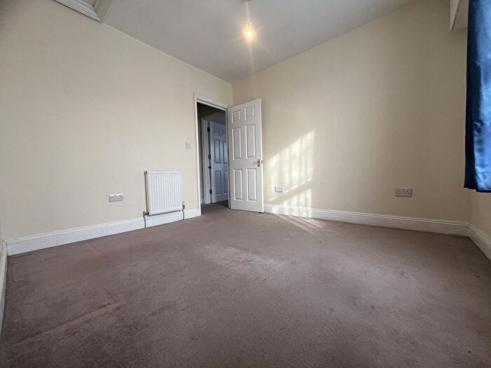 1 Bedroom Flat To Rent In Peveril Road, Southampton, Hampshire, SO19