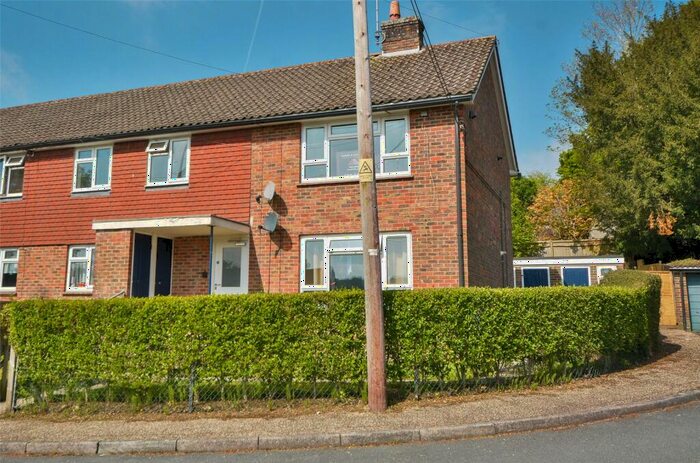 2 Bedroom Apartment For Sale In Greatpin Croft, Fittleworth, Pulborough, West Sussex, RH20