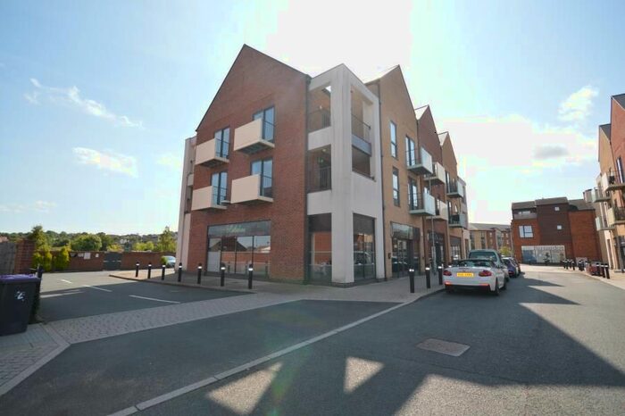 2 Bedroom Flat To Rent In Poyner Court, Telford TF3