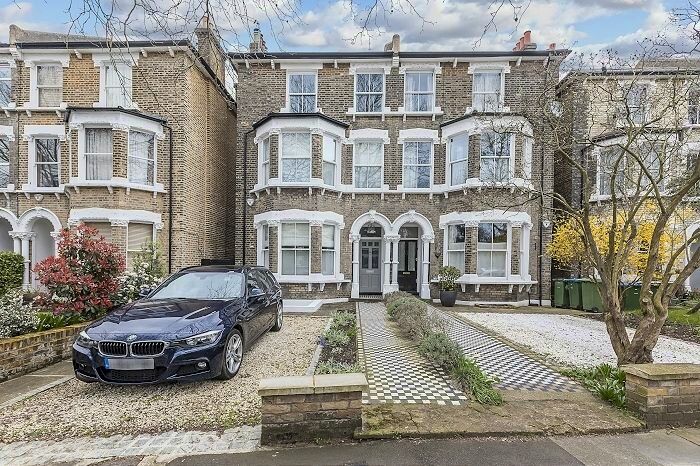 6 Bedroom Flat To Rent In St. Johns Park, London, SE3