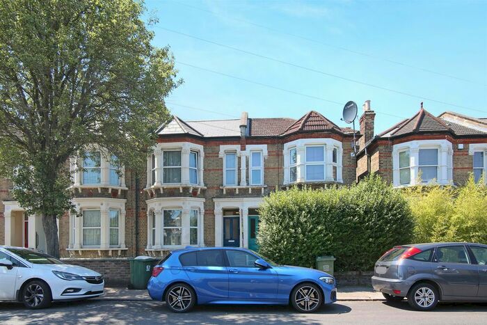 1 Bedroom Flat To Rent In Beecroft Road, Brockley, SE4
