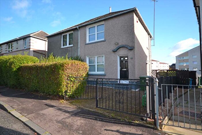 2 Bedroom Semi-Detached House For Sale In Pinkerton Avenue, Rutherglen, Glasgow, G73
