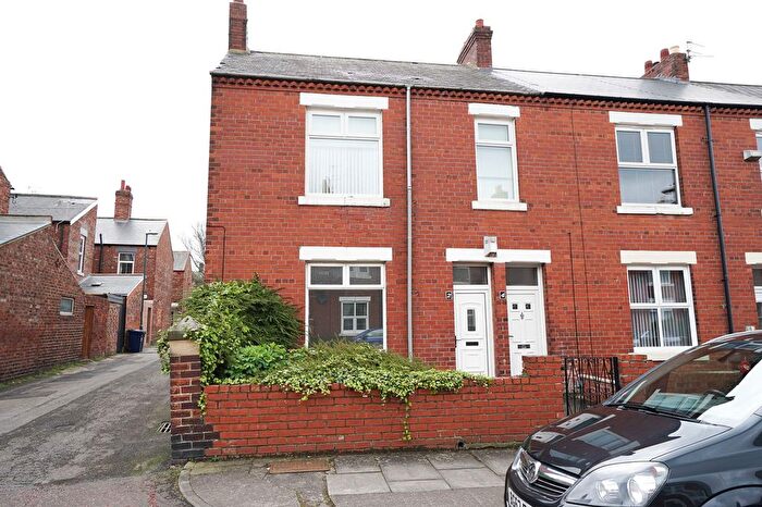 2 Bedroom Flat To Rent In Wellington Street (E), Hebburn, Tyne And Wear, NE31