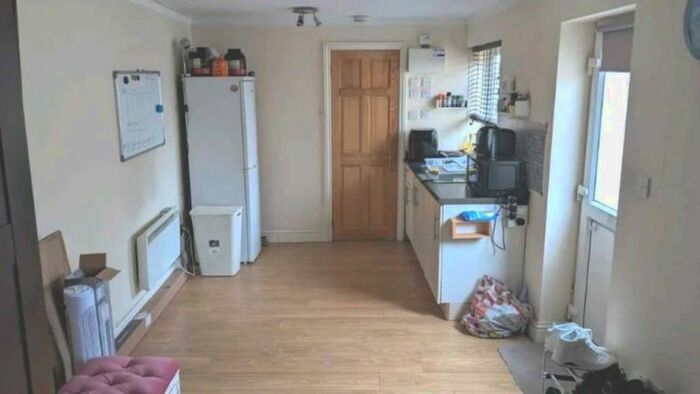 1 Bedroom Studio To Rent In Belmore Avenue, Hayes, UB4