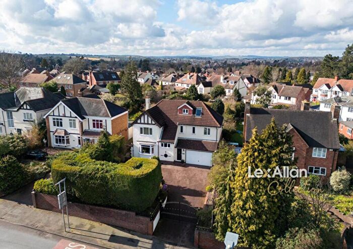 5 Bedroom Detached House For Sale In Ham Lane, Stourbridge, DY9