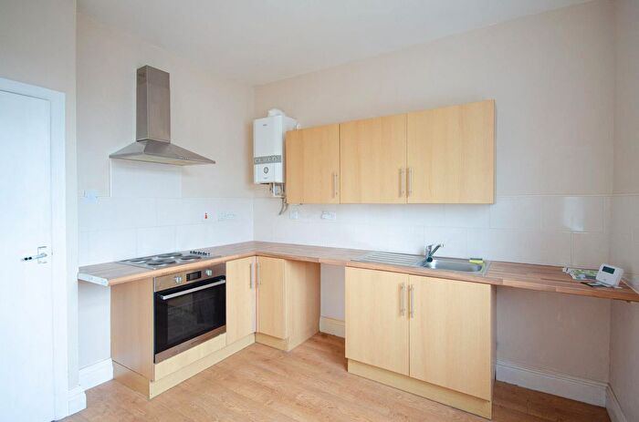 1 Bedroom Flat To Rent In Hull Road, Withernsea, HU19