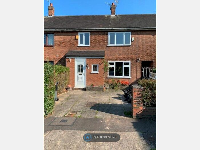 3 Bedroom Semi-Detached House To Rent In Mendip Avenue, Manchester, M22