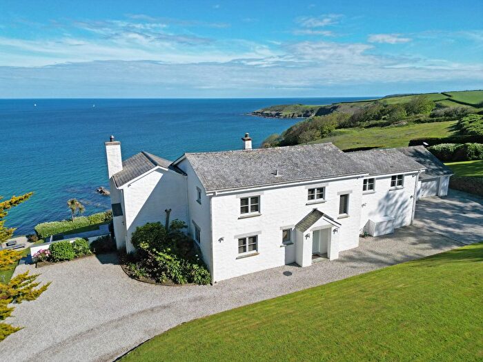 4 Bedroom Detached House For Sale In Maenporth, Falmouth, South Cornish Coast, TR11