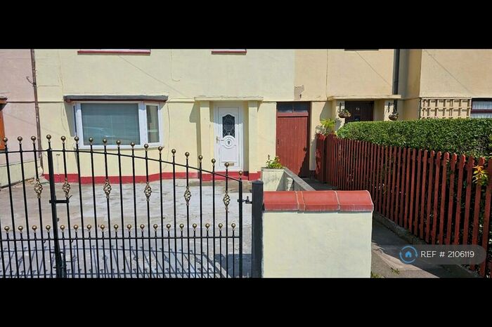 3 Bedroom Terraced House To Rent In Dawlish Avenue, Blackpool, FY3