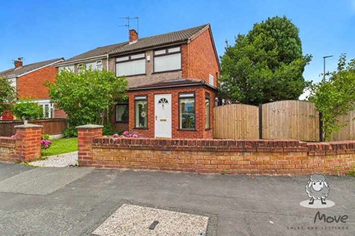 3 Bedroom Semi-Detached House For Sale In Dunbeath Avenue, Rainhill, Prescot, Merseyside, L35