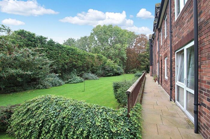 1 Bedroom Flat For Sale In Caldecott Road, Cygnet Court Caldecott Road, OX14