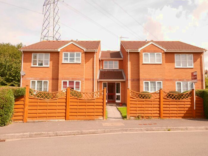 1 Bedroom Flat To Rent In Selwood Close, Locking Castle, Weston-Super-Mare, BS22