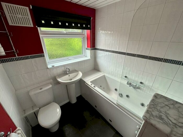 2 Bedroom Apartment To Rent In Victoria Court, Allesley Hall Drive, Coventry, CV5