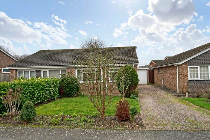 2 Bedroom Semi-Detached Bungalow For Sale In Whitehall Way, Perry, PE28
