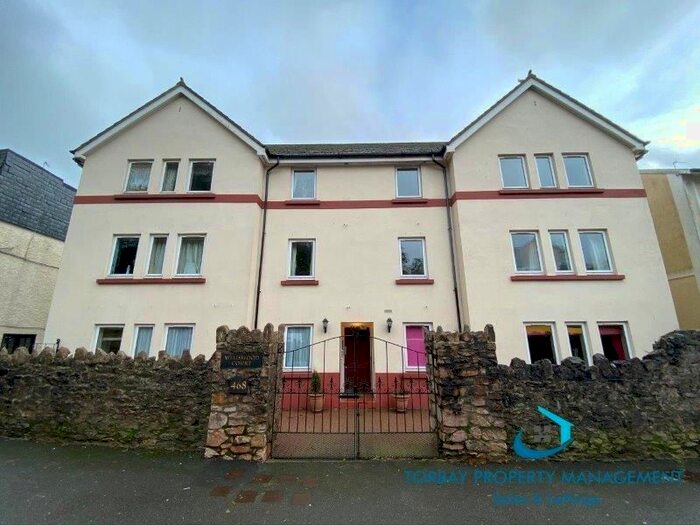 2 Bedroom Flat To Rent In Wellswood Court, Babbacombe Road, Torquay, TQ1