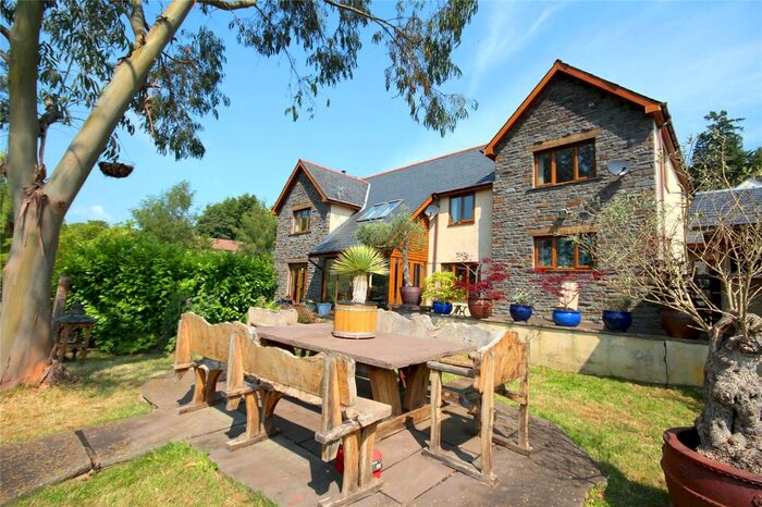 4 Bedroom Detached House For Sale In Springbank Close, Bwlch, Brecon, Powys, LD3