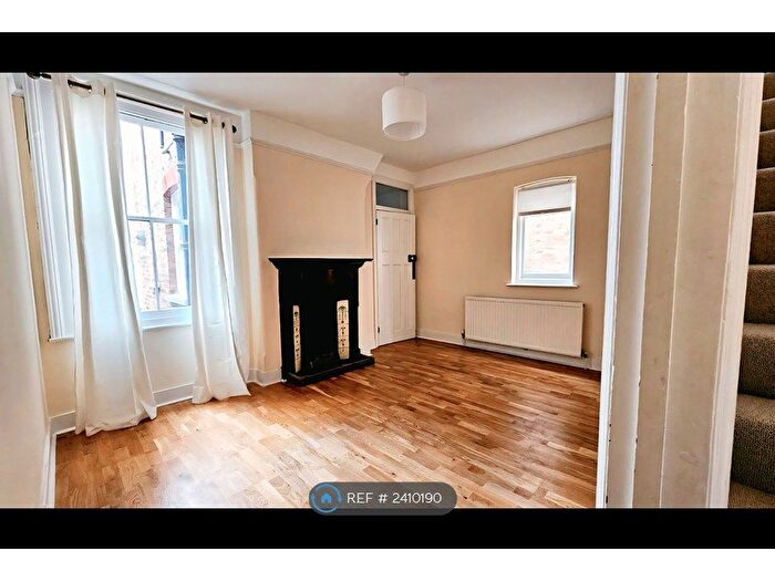 3 Bedroom End Of Terrace House To Rent In Cedar Road, East Croydon, CR0