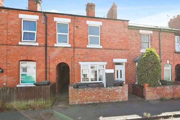 3 Bedroom Terraced House For Sale In West Street, Evesham, Worcestershire, WR11