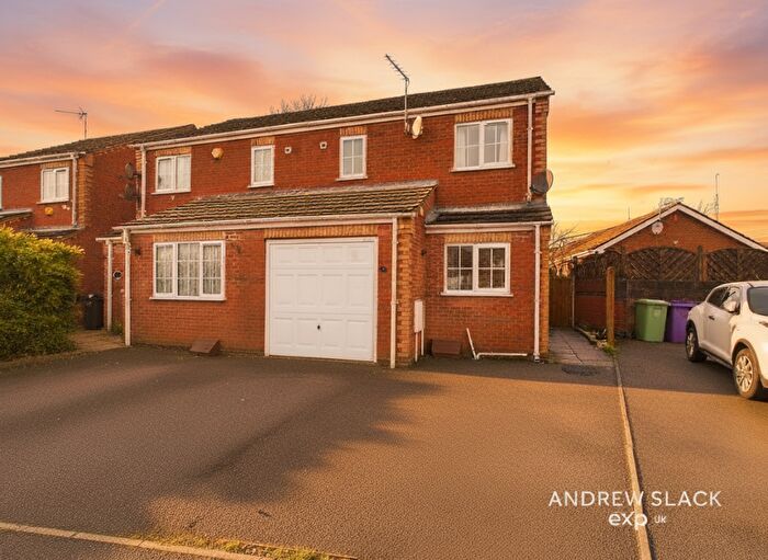 3 Bedroom Semi Detached House For Sale In Bek Close, New Houghton, Mansfield, NG19