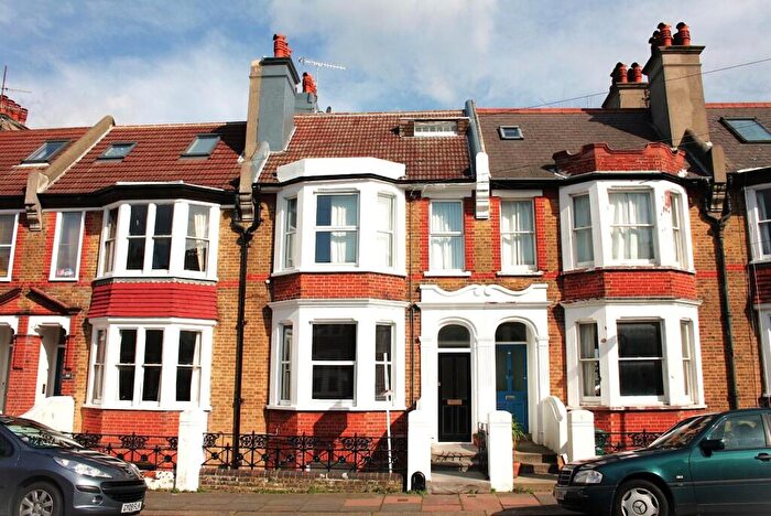 2 Bedroom Flat For Sale In Compton Road, Brighton, BN1