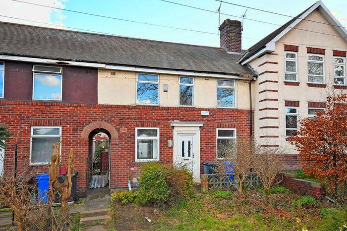 3 Bedroom Terraced House To Rent In Bellhouse Road, Shiregreen, S5
