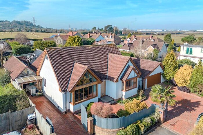 4 Bedroom Detached Bungalow For Sale In Immaculate Detached Chalet Bungalow – Fully Renovated To An Exceptional Standard, BS35