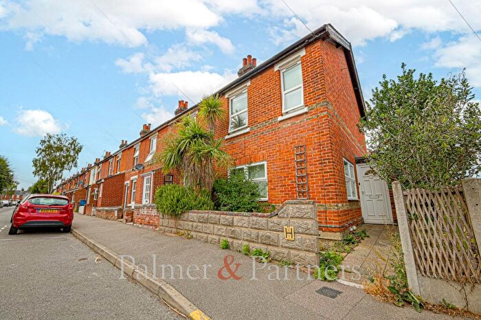 3 Bedroom End Of Terrace House To Rent In Morant Road, Colchester, Essex, CO1