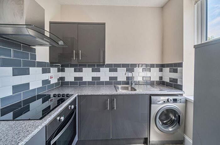 1 Bedroom Flat To Rent In Westridge Road, Southampton, Hampshire, SO17