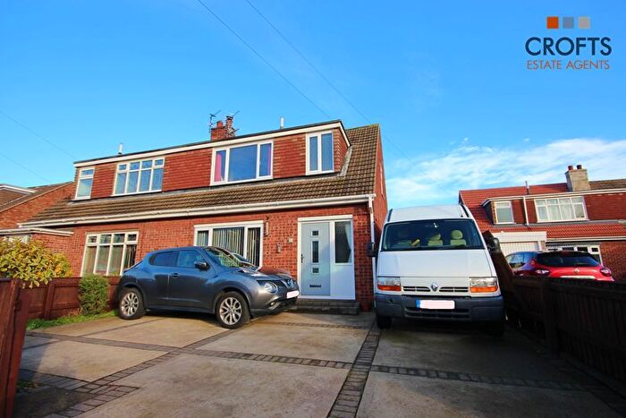 3 Bedroom Semi-Detached House For Sale In Robert Close, Immingham, DN40