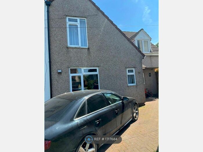 4 Bedroom Semi-Detached House To Rent In Jubilee Crescent, Sherburn Hill, Durham, DH6