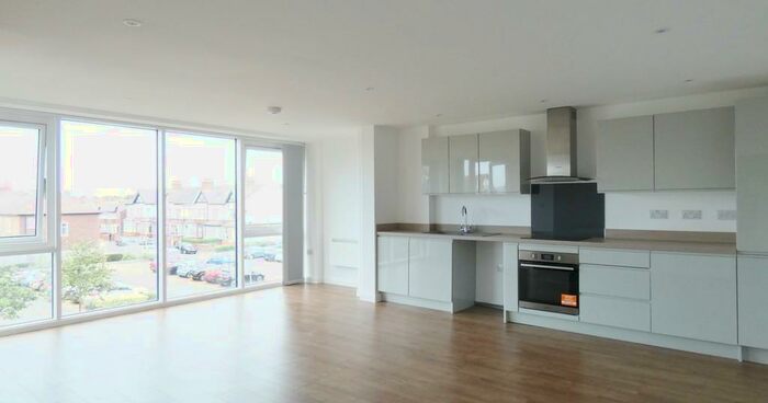2 Bedroom Apartment To Rent In Tustin Heights, St. Andrews Road North, Lytham St. Annes, FY8