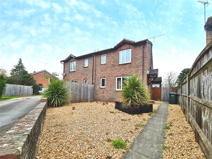 1 Bedroom Semi Detached House To Rent In Camden Place, Calcot, Reading, RG31