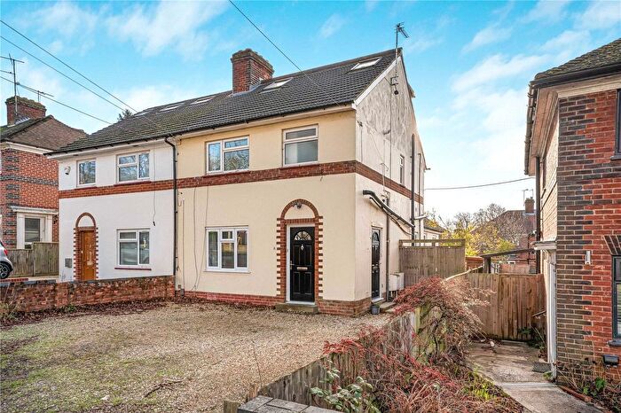 2 Bedroom Flat For Sale In Morrell Avenue, East Oxford, OX4