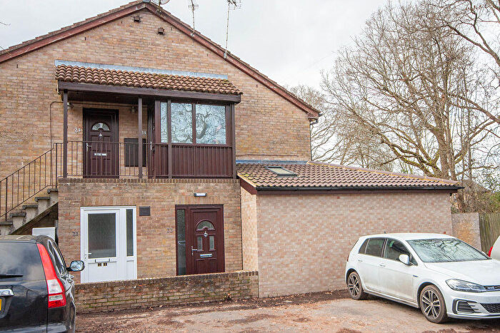 2 Bedroom Ground Maisonette To Rent In Harold Close, West Totton, SO40