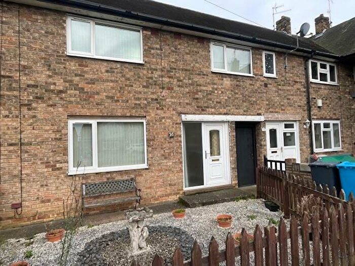 3 Bedroom House To Rent In Bothwell Grove, Hull, HU9