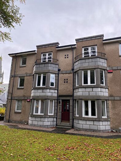 2 Bedroom Flat To Rent In Beechgrove Gardens, AB15