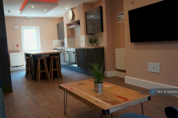 6 Bedroom Terraced House To Rent In Barrington Road, Liverpool, L15