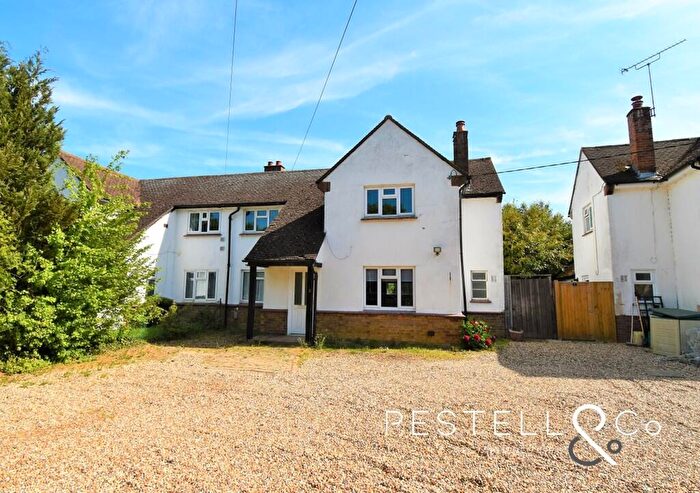 4 Bedroom Semi-Detached House For Sale In Mole Hill Green Cottages, Mole Hill Green, CM22
