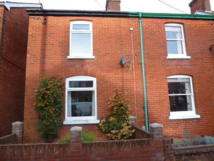2 Bedroom Semi-Detached House To Rent In Bullers Road, Farnham, GU9